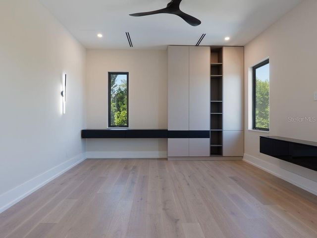 2413 CLEMATIS STREET, Sarasota, FL 34239