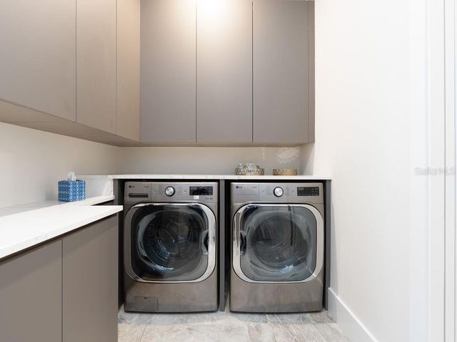 2413 CLEMATIS STREET, Sarasota, FL 34239