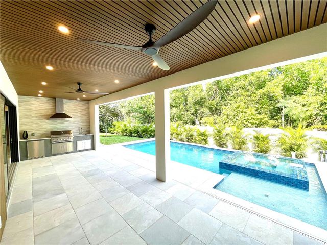 2413 CLEMATIS STREET, Sarasota, FL 34239