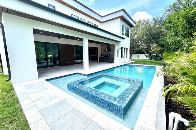 2413 CLEMATIS STREET, Sarasota, FL 34239