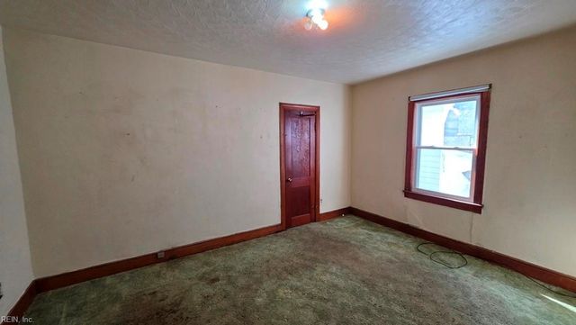 1608 Ohio ST, Chesapeake, VA 23324