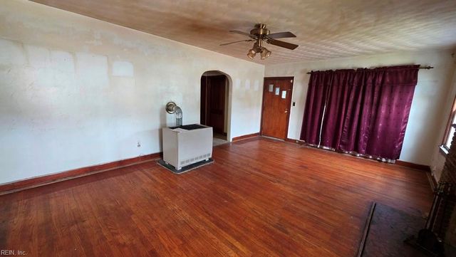 1608 Ohio ST, Chesapeake, VA 23324