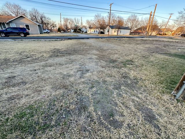 700 W College Street, Mesquite, TX 75149