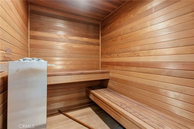 13033 Magnolia, Sherman Oaks, CA 91423