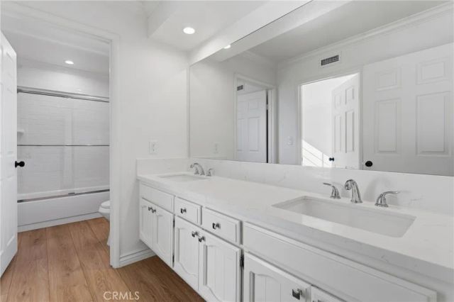 13033 Magnolia, Sherman Oaks, CA 91423