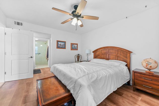 9244 Flynn Circle Apt 2, Boca Raton, FL 33496