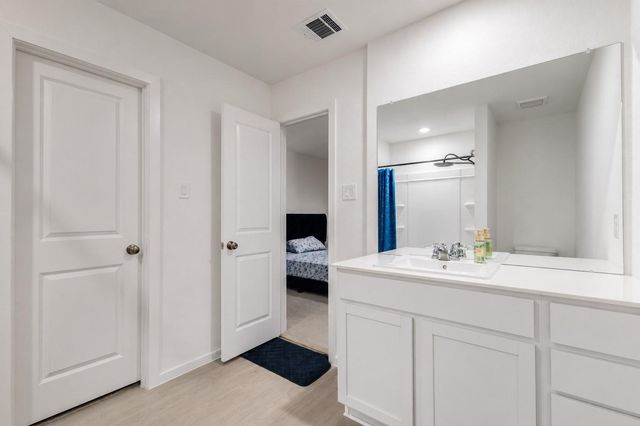27450 Sweetwater Bay Drive, Katy, TX 77493