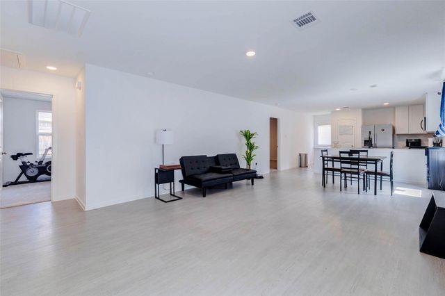 27450 Sweetwater Bay Drive, Katy, TX 77493