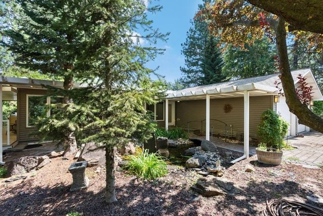 2324 S Cheney-Spokane Rd, Cheney, WA 99004