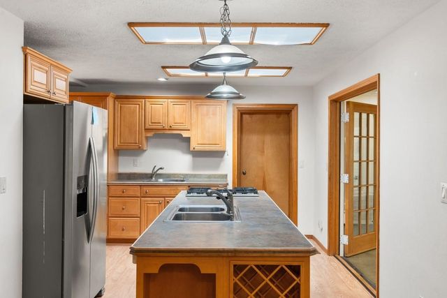 2324 S Cheney-Spokane Rd, Cheney, WA 99004