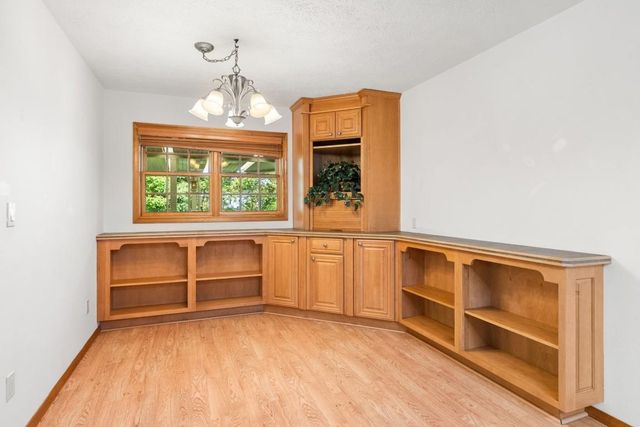 2324 S Cheney-Spokane Rd, Cheney, WA 99004