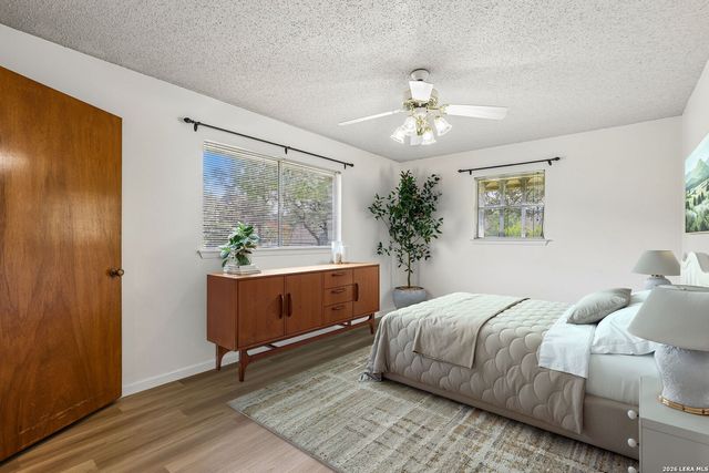3515 Red Oak, San Antonio, TX 78230
