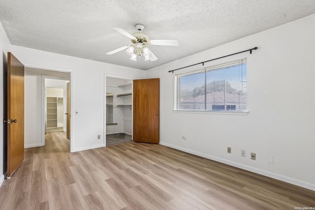 3515 Red Oak, San Antonio, TX 78230