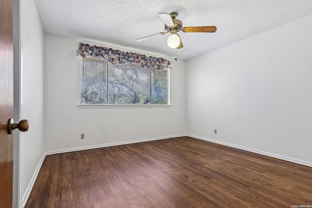 3515 Red Oak, San Antonio, TX 78230