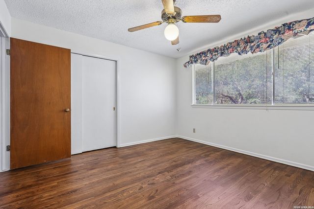 3515 Red Oak, San Antonio, TX 78230