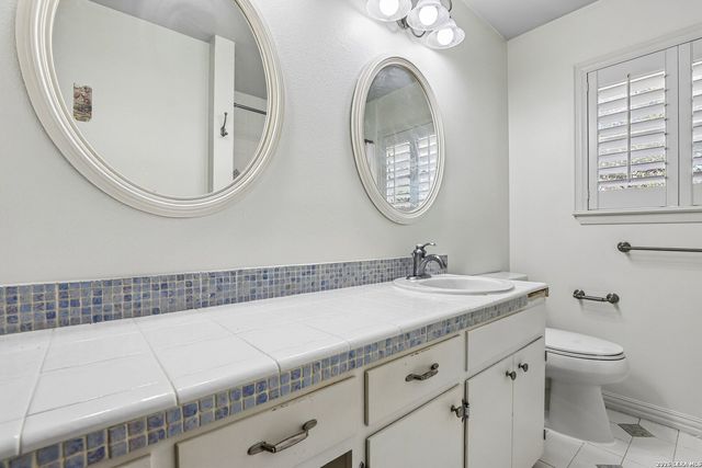3515 Red Oak, San Antonio, TX 78230