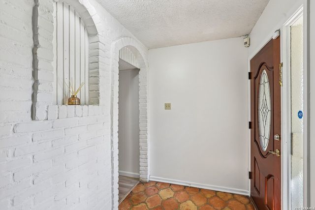 3515 Red Oak, San Antonio, TX 78230