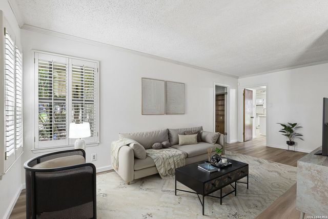 3515 Red Oak, San Antonio, TX 78230