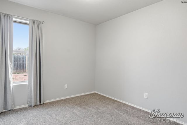 1211 NEWMAN STREET, Iowa Park, TX 76367