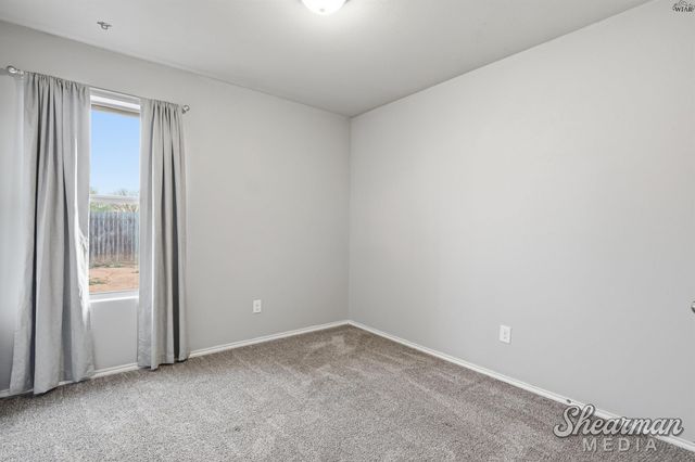 1211 NEWMAN STREET, Iowa Park, TX 76367