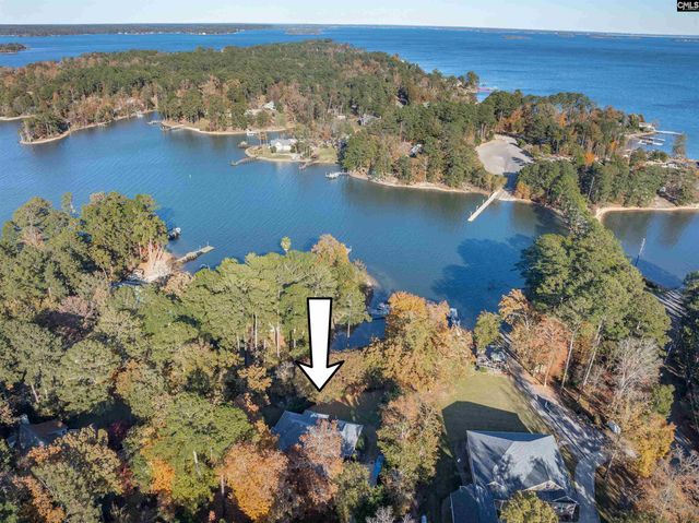 1633 BARRACKS Drive, Gilbert, SC 29054