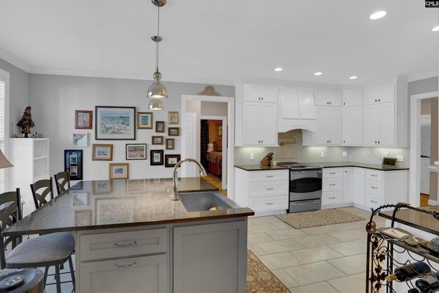 1633 BARRACKS Drive, Gilbert, SC 29054