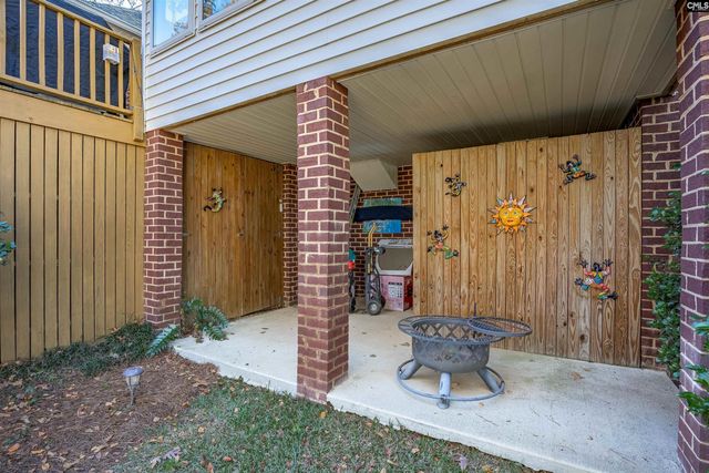 1633 BARRACKS Drive, Gilbert, SC 29054