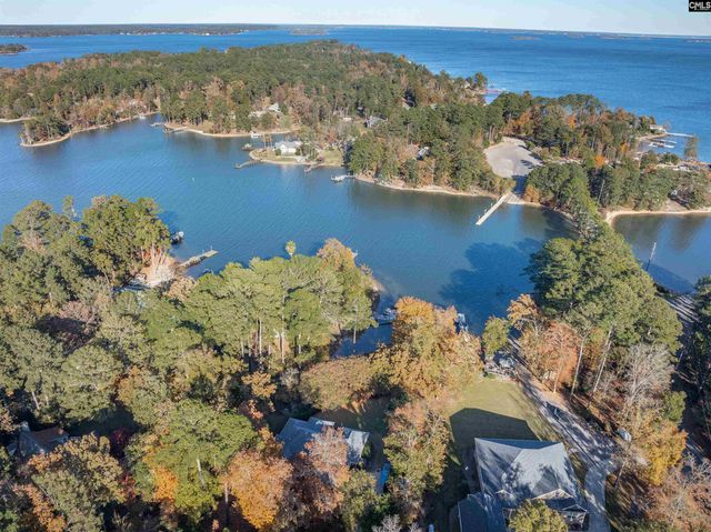 1633 BARRACKS Drive, Gilbert, SC 29054