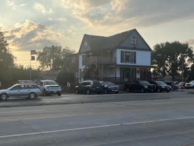 9306 S Central Avenue, Oak Lawn, IL 60453