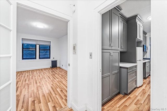 61-40 Saunders A11, Rego Park, NY 11374