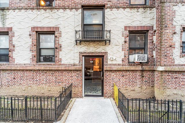 61-40 Saunders A11, Rego Park, NY 11374