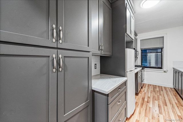 61-40 Saunders A11, Rego Park, NY 11374