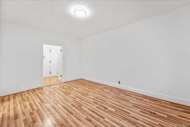 61-40 Saunders A11, Rego Park, NY 11374