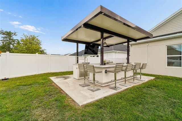 6107 NIKKI LANE LANE, Odessa, FL 33556