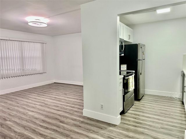 13455 SW 9th Ct 216J, Pembroke Pines, FL 33027