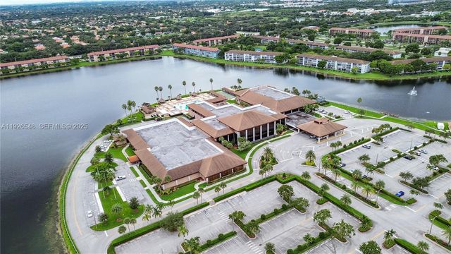 13455 SW 9th Ct 216J, Pembroke Pines, FL 33027