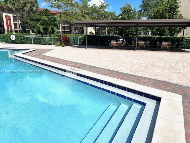 13455 SW 9th Ct 216J, Pembroke Pines, FL 33027