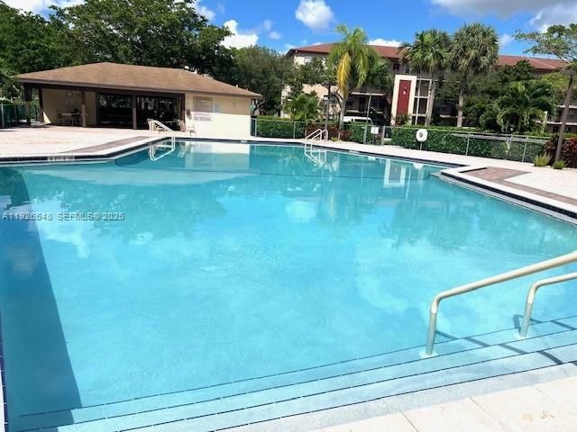 13455 SW 9th Ct 216J, Pembroke Pines, FL 33027