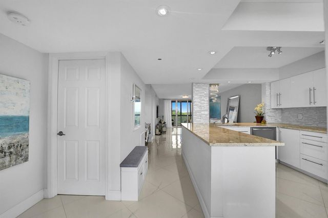1266 S Military Trail 561, Deerfield Beach, FL 33442