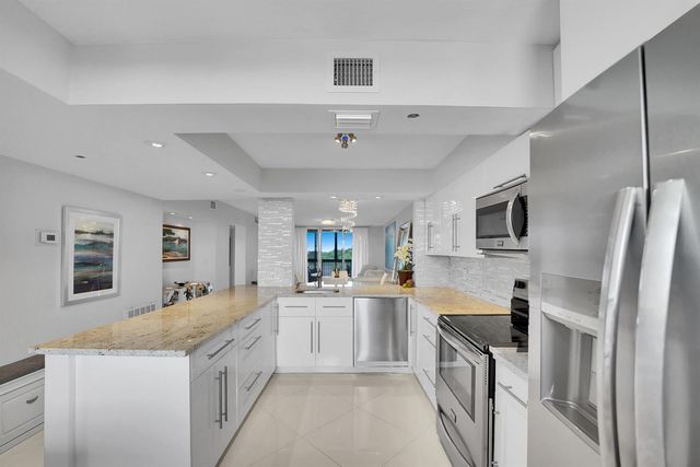 1266 S Military Trail 561, Deerfield Beach, FL 33442