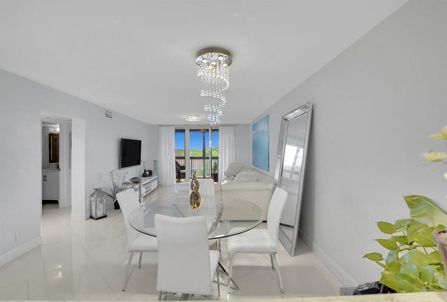 1266 S Military Trail 561, Deerfield Beach, FL 33442
