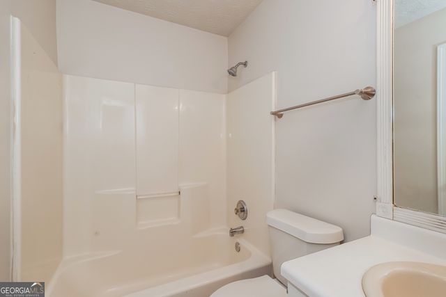 145 W Village Court, Riverdale, GA 30296