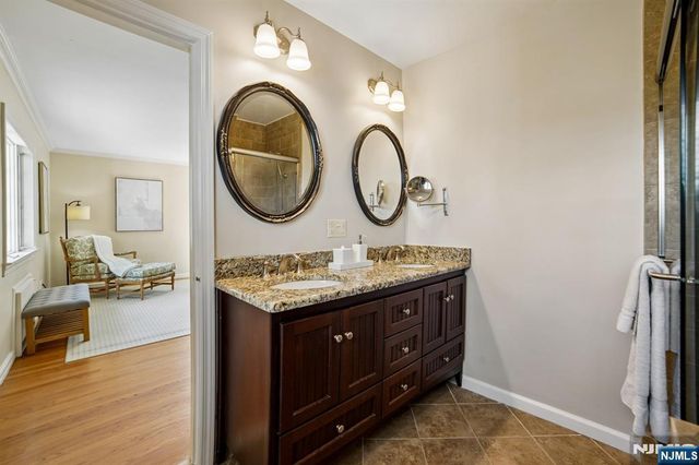 5 Witherspoon Road, Clifton, NJ 07013