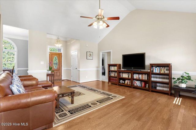207 Kingston Circle, Goldsboro, NC 27530