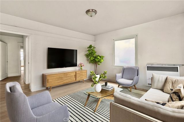 508 W 10th, Long Beach, CA 90813