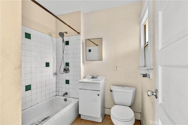 508 W 10th, Long Beach, CA 90813