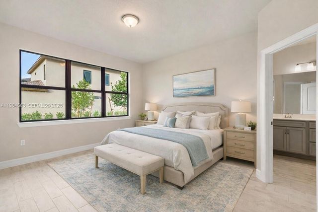 8185 Tailshot Ct, Lake Worth, FL 33467