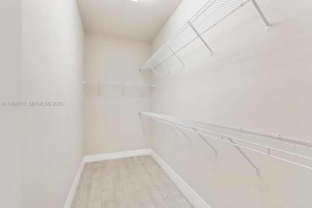 8185 Tailshot Ct, Lake Worth, FL 33467