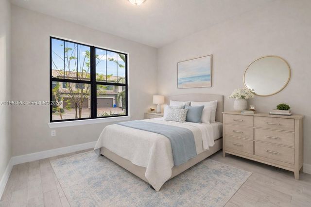 8185 Tailshot Ct, Lake Worth, FL 33467