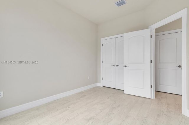 8185 Tailshot Ct, Lake Worth, FL 33467